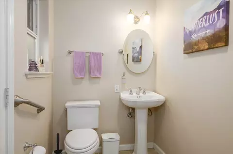 Bath - 6530 Marva Ln, Placerville, CA 95667 photo 1 of 4