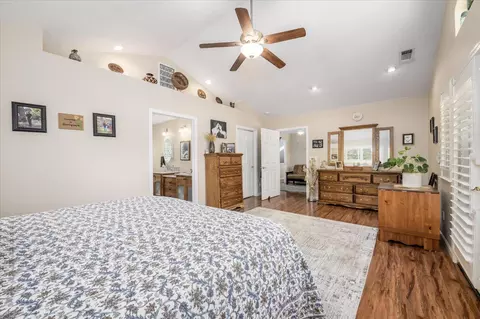 Bedroom - 6530 Marva Ln, Placerville, CA 95667 photo 4 of 5