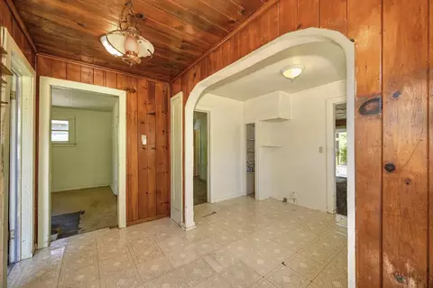 Entry Way - 885 Hillcrest, Placerville, CA 95667 photo 4 of 7