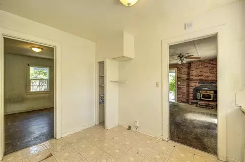 Entry Way - 885 Hillcrest, Placerville, CA 95667 photo 6 of 7