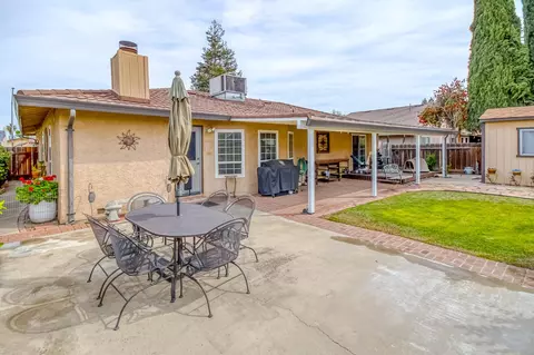 Exterior - 2016 Don Pedro Rd, Ceres, CA 95307 photo 5 of 8