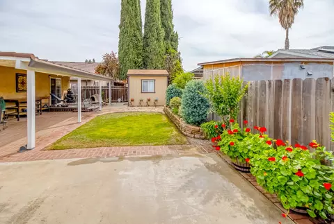Exterior - 2016 Don Pedro Rd, Ceres, CA 95307 photo 6 of 8