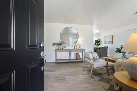 Entry Way - 402 F St, Galt, CA 95632 photo 1 of 1