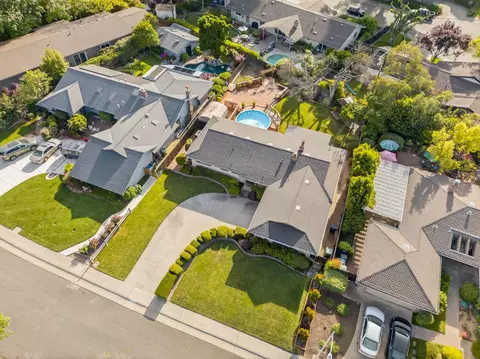 View/Area - 3149 Clairidge Way, Sacramento, CA 95821 photo 3 of 7