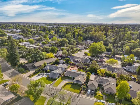 View/Area - 3149 Clairidge Way, Sacramento, CA 95821 photo 5 of 7
