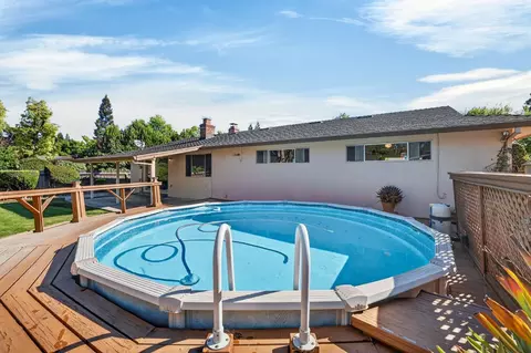 Exterior - 3149 Clairidge Way, Sacramento, CA 95821 photo 8 of 19