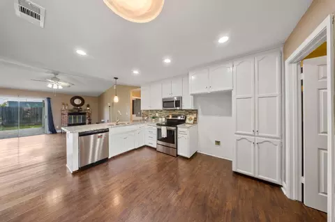 Kitchen - 1101 Winchell Way, Modesto, CA 95358 photo 3 of 3