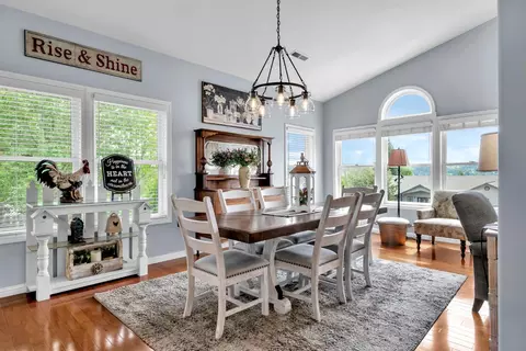 Dining - 281 Ursula Dr, Sutter Creek, CA 95685 photo 2 of 4