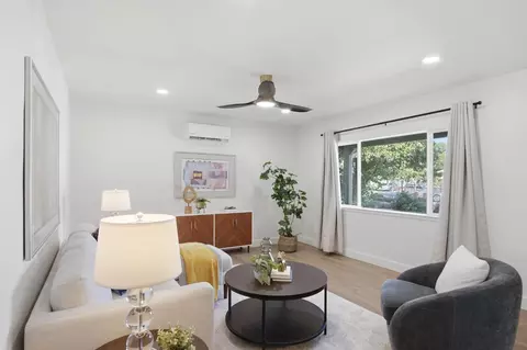 1913 S California St, Stockton, CA 95206