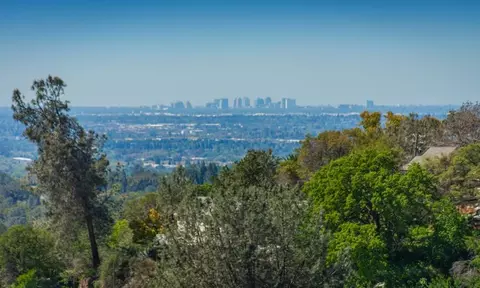 9185 Ridge Rd, Newcastle, CA 95658