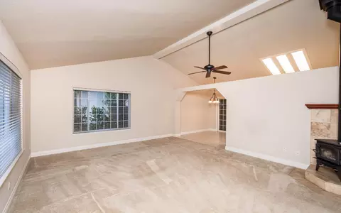 Living - 5705 Tudor Way, Loomis, CA 95650 photo 2 of 9
