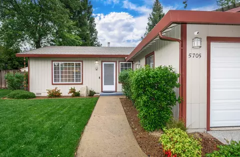 Exterior - 5705 Tudor Way, Loomis, CA 95650 photo 4 of 15