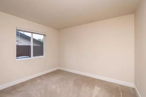 Bedroom - 5705 Tudor Way, Loomis, CA 95650 photo 2 of 6