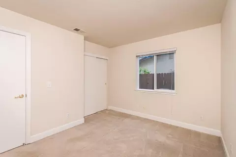Bedroom - 5705 Tudor Way, Loomis, CA 95650 photo 3 of 6