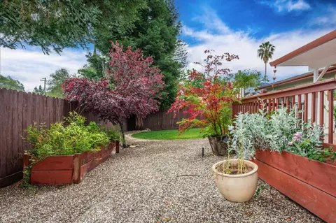 Exterior - 5705 Tudor Way, Loomis, CA 95650 photo 11 of 15