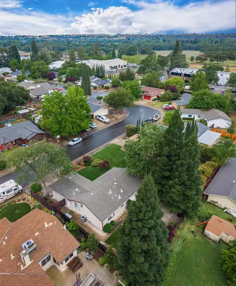 View/Area - 5705 Tudor Way, Loomis, CA 95650 photo 8 of 14