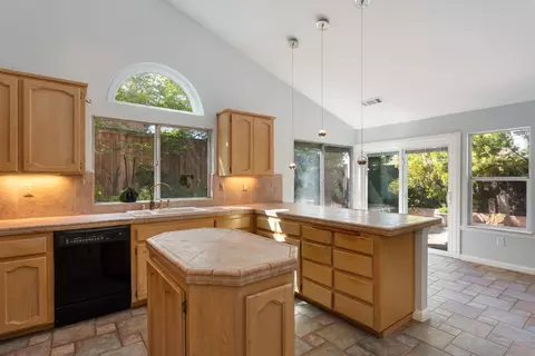 Kitchen - 3301 El Valle Way, Antelope, CA 95843 photo 2 of 2