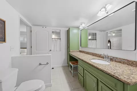 Bath - 5925 Ranger Way, Carmichael, CA 95608 photo 4 of 4