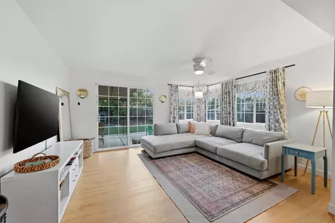 Living - 5925 Ranger Way, Carmichael, CA 95608 photo 4 of 5