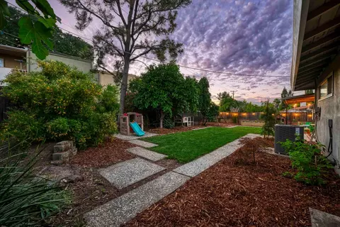 Exterior - 5925 Ranger Way, Carmichael, CA 95608 photo 11 of 14