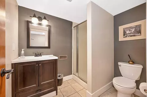 Bath - 5353 Buttonwood Ct, Foresthill, CA 95631 photo 2 of 3