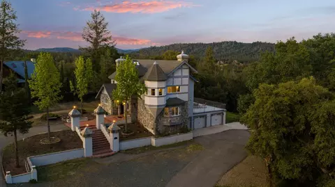 22160 Winchester Way, Colfax, CA 95713