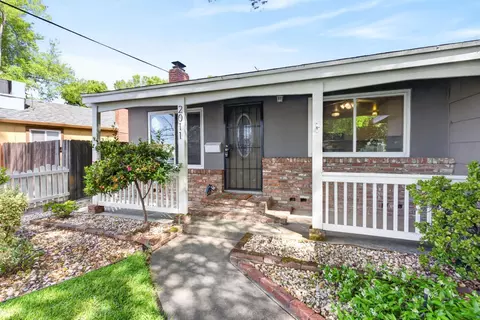 2011 Mangrum Ave, Sacramento, CA 95822