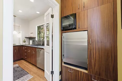 Kitchen - 1741 Sonoma Ave, Berkeley, CA 94707 photo 7 of 9