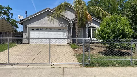 2715 Wood Violet Way, Sacramento, CA 95822