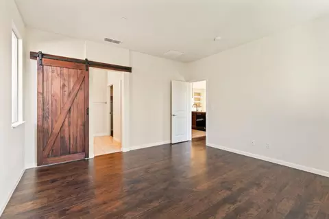 Bedroom - 2786 Kirsch Dr, Antelope, CA 95843 photo 2 of 2