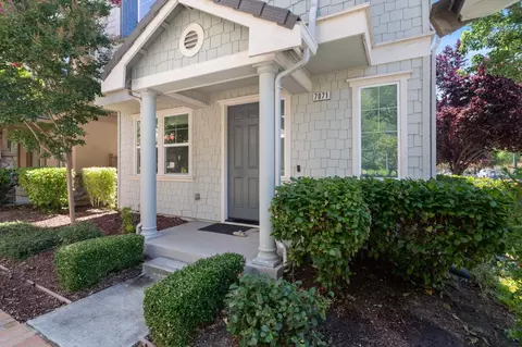 7071 N Mariposa Ct, Dublin, CA 94568