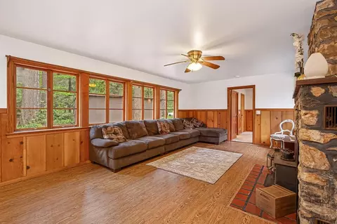 Living - 34180 Cable Rd, Alta, CA 95701 photo 2 of 5