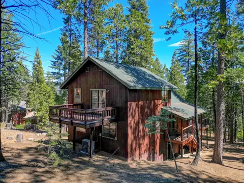 Exterior - 2167 Dardanelle Vis, Dorrington, CA 95223 photo 3 of 18