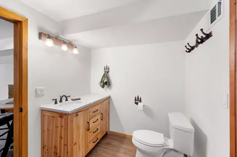 Bath - 2167 Dardanelle Vis, Dorrington, CA 95223 photo 4 of 4