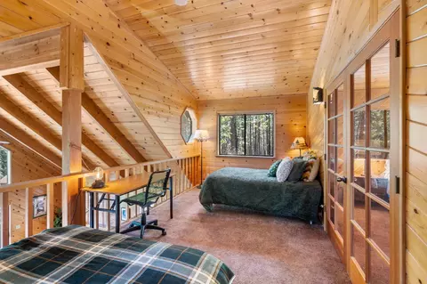 Bedroom - 2167 Dardanelle Vis, Dorrington, CA 95223 photo 5 of 9