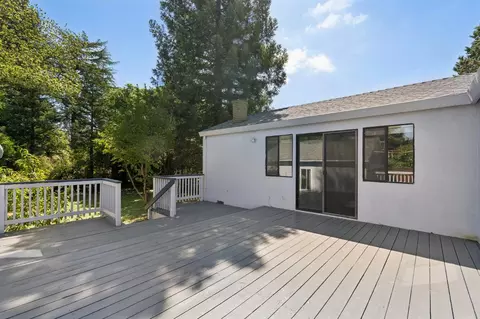 Exterior - 2312 Garfield Ave, Carmichael, CA 95608 photo 6 of 9