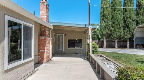 Exterior - 940 Constitution Way, Tracy, CA 95376 photo 11 of 17