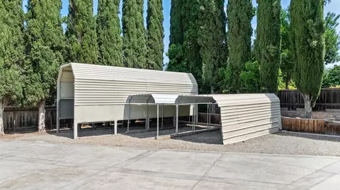 Exterior - 940 Constitution Way, Tracy, CA 95376 photo 16 of 17