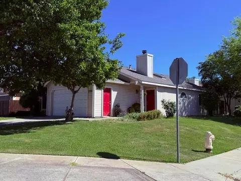 Exterior - 2924 Merle Ave, Modesto, CA 95355 photo 3 of 13