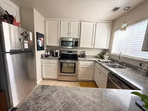 Kitchen - 2924 Merle Ave, Modesto, CA 95355 photo 3 of 5