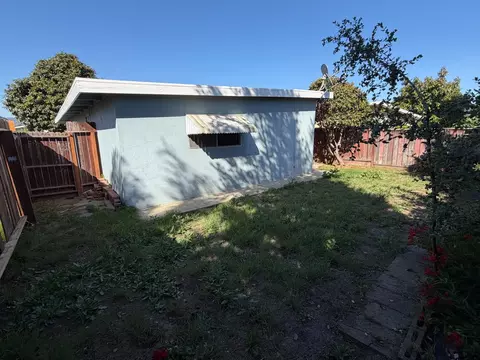 Exterior - 665 Bronte Ave, Watsonville, CA 95076 photo 7 of 7