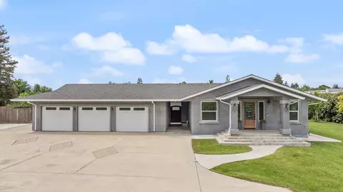 Exterior - 8540 W Bates Ct, Tracy, CA 95304 photo 2 of 9