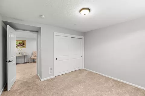 Bedroom - 8540 W Bates Ct, Tracy, CA 95304 photo 8 of 10