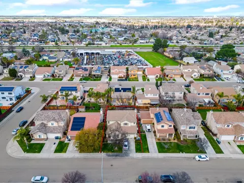 View/Area - 2547 Spencer Ln, Tracy, CA 95377 photo 5 of 10