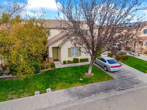 View/Area - 2547 Spencer Ln, Tracy, CA 95377 photo 2 of 10