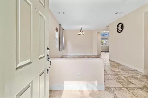 Entry Way - 2547 Spencer Ln, Tracy, CA 95377 photo 1 of 8