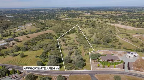 2980 Crestview Dr, Valley Springs, CA 95252