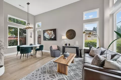 2127 Gold Haven Ct, Gold River, CA 95670