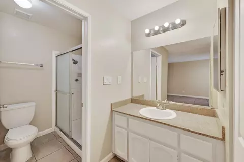 Bath - 2104 Sharon Way, Modesto, CA 95350 photo 1 of 2