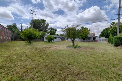 6324 Matterhorn Dr, Sacramento, CA 95842